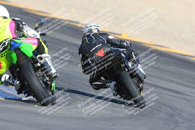 media/Dec-05-2024-Racers Edge (Thu) [[e102e0690b]]/3-B Group/Session 1 Turn 8 Backside/